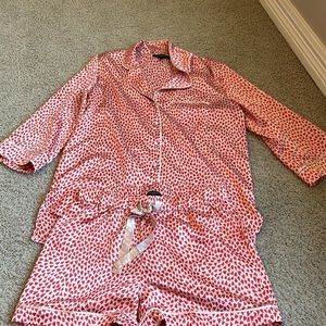 Ann Taylor heart print pajama set